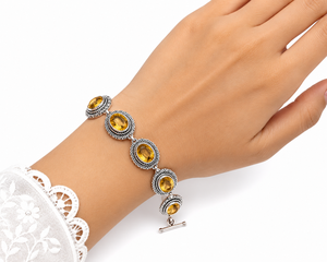 Pulsera de Mujer con Piedra de Topacio Plateada en Plata Antigua Oxidada de Estilo Vintage |   Joyería Étnica Bohemia Hecha a Mano en Latón para Bodas (Bohemia) - Product Image 1