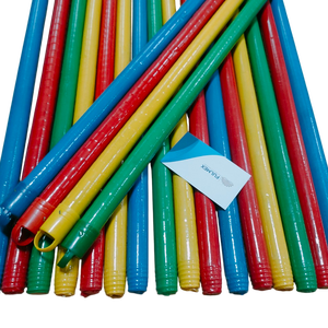 Escoba de madera recubierta de PVC de Vietnam con cabezal de plástico, recogedor y máquina de limpieza 2 en 1, portátil, ecológica, económica y colorida. - Product Image 1