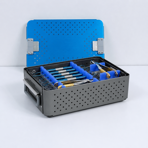 Kit de Instrumentos Dentales Veterinarios de Alta Calidad para Perros y Gatos con Caja - Product Image 5