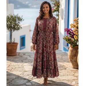 Robe longue maxi en soie tissée indienne, style bohème naturel Y2K, taille unique, imprimé tropical, col rond, style coréen, pour l'été, douce et lavable - Product Image 1
