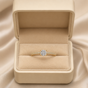 Anillo con Diamante Cultivado en Laboratorio con Corte Cojín y Pavé en Oro Amarillo de 14K |   Anillo de Compromiso Nupcial, Joyería Fina de Lujo, Regalo de Aniversario para Mujer - Product Image 2