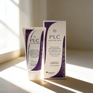 Crema facial hidratante V21 PLC Moisture Drop, calmante, renovadora, con esencia hidratante, para uso diario, rica en nutrientes para la barrera cutánea. - Product Image 4