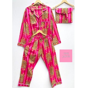 Women's Cotton Pajama <b>Set</b> Short Sleeve Turn-Down Collar Geometric Print Elastic Waist Casual Summer Sleepwear - Product Image 2
