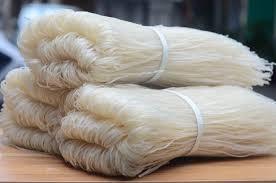 Fideos de Arroz Instantáneos Saludables Bajos en Calorías - 100% Harina de Arroz Pura, Cocina Tradicional Vietnamita, Sin GMO, en Bolsa - Product Image 4