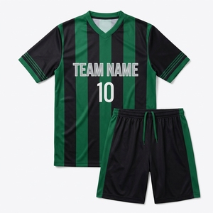 Maillot et short de football de haute qualité, uniforme de football en mesh léger, uniformes de football en gros, uniformes de football unisexes - Product Image 2