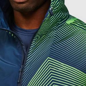 Ensemble veste coupe-vent à capuche et short pour homme, vente en gros personnalisée, pour entraînement sportif, vêtements de sport d'extérieur, vêtements de performance - Product Image 6