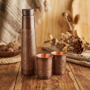 Bouteille d'eau en cuivre écologique, minimaliste, moderne et élégante avec couvercle anti-fuite sécurisé - Product Image 1