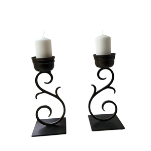 Candelabros Decorativos Únicos de Metal, Color Negro, para Decoración de Mesa en Bodas y Fiestas - Product Image 1