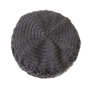 Qualité d'exportation Top Vente Prière Musulmane KUFI Soft Shell Daim Chaud Culte Musulman Chapeau Musulman Brodé Chapeau Exportation Pour Le Bangladesh - Product Image 3