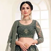 Alizeh - Vestido de Novia Vintage Elegante, Estilo Lehenga, Color Saga, Volumen 1, Dn No. 1004-A Diamantes de Diseño