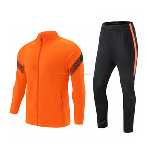 2024 แฟชั่นจ๊อกกิ้งสวมใส่สะท้อนแสงออกแบบใหม่โลโก้ที่กําหนดเองผ้าฝ้าย 100% คุณภาพสูงชุดฝึกซ้อมฟุตบอลสําหรับชาย - Product Image 5