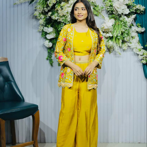 ชุดเดรสแบบดั้งเดิม Dhoti Midi Salwar Kameez สำหรับผู้หญิง ใส่ได้ทุกฤดู เหมาะสำหรับงานแต่งงาน งาน Diwali งานปาร์ตี้ ผ้ากำมะหยี่ปักลายหนัก พิมพ์ลายดิจิทัลทันสมัย - Product Image 1