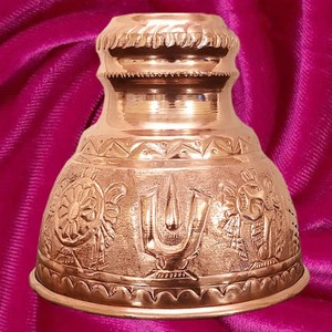 Shatagopam Chattra de Cobre Hecho a Mano Tradicional de Alta Demanda para Pared y Templo en Casa, al Mejor Precio de Exportador Indio - Product Image 1
