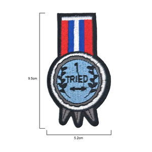 Parche Bordado en 3D Estilo Emblema Retro para Coser en Prendas y Decoración de Sombreros - Product Image 4