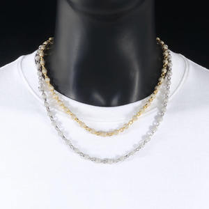 Collar Unisex AMBER JEWELS T-2366 de Plata 925 con Cadena Minimalista Tipo Palomitas y Eslabones de Moissanita Corte Esmeralda, Lujo para Uso Diario - Product Image 4