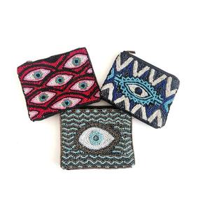 Monedero de cuentas para mujer, hecho a mano en India, ideal para el día. - Product Image 3