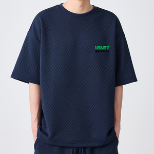 เสื้อยืดคอกลมสีครีมสำหรับผู้ชาย ผ้าฝ้ายถัก ระบายอากาศได้ดี สวมใส่สบายในฤดูร้อน พิมพ์ลายโลโก้ด้านหน้า - Product Image 6