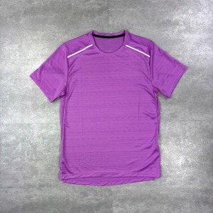 ชุดเสื้อยืดแขนสั้นและกางเกงขาสั้น 2 ชิ้น สไตล์สตรีทแวร์สำหรับผู้ชายช่วงฤดูร้อน ผ้าโพลีเอสเตอร์/คอตตอนผสม ระบายอากาศได้ดี สวมใส่สบาย สามารถสั่งทำได้ - Product Image 6