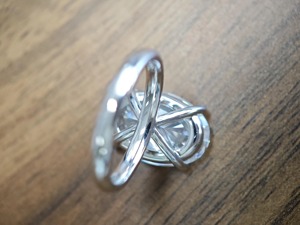 Anillo de Diamante Ovalado de 7 Quilates Cultivado en Laboratorio, Certificado IGI, Claridad VVS2, Oro Blanco de 14K, Anillo de Compromiso Solitario, Joyería de Lujo - Product Image 2