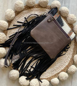 Bolso de piel de vaca con patrón único para mujer, bandolera de cuero con flecos, estilo bohemio - Product Image 4