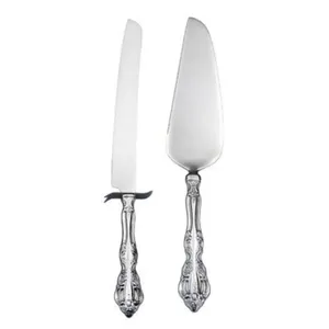 Juego de utensilios para servir pasteles de metal artístico, diseñado para celebraciones elegantes y experiencias de postres exquisitos y memorables. - Product Image 6