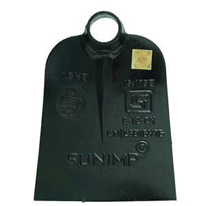 La azada SUNIMP Alligator Brand Heavy Duty tipo West India de 1.6 kg está diseñada para trabajos agrícolas profesionales y agricultura a gran escala. - Product Image 1