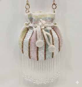 Sac Potli de luxe orné de perles faites à la main |   Pochette de soirée élégante à rayures pastel pour mariages et fêtes |   Sac de mariée en gros - Product Image 3