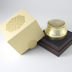 Coffret Cadeau Télescope Carré de Luxe pour Soins de la Peau avec Design Multi-Niveaux, Impression Dorée sur Papier d'Art, Emballage Premium - Product Image 5