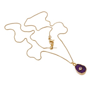 Collar con colgante de amatista en bruto y cadena de latón chapado en oro rosa, piedra preciosa natural, piedra de nacimiento de abril, hecho a mano, moderno, unisex - Product Image 4