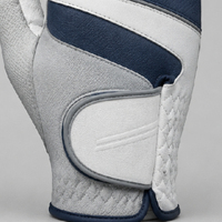 Gant de golf de haute qualité avec panneaux en maille respirante, ajustement confortable, maintien et adhérence robustes pour l'entraînement et les matchs.