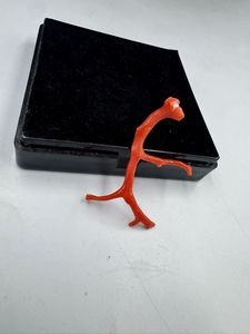 ลูกปัดปะการังแดงอิตาลีคุณภาพสูง รูปทรงกิ่งไม้ สำหรับทำเครื่องประดับ พลอยปะการังรูปต้นไม้ - Product Image 2