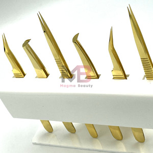 Juego de Pinzas para Pestañas Chapadas en Oro con Puntas Dentadas de Precisión para Extensiones de Pestañas, Pinzas para Extensiones de Pestañas con Logotipo Personalizado - Product Image 3
