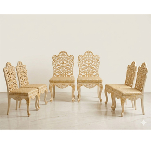 Ensemble de chaises traditionnelles pour mariage Gujarati, finition dorée, mobilier de mariage de luxe, configuration de chaises pour la mariée et le marié, vente - Product Image 2