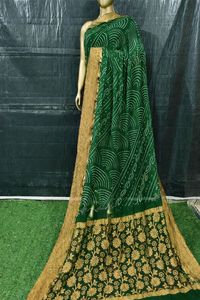 Sari Rai Dana Bandhani de Chifón Puro Hecho a Mano para Bodas y Eventos Festivos - Product Image 3