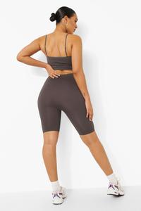 Ensemble de vêtements de sport pour femmes en tricot, haut court à manches courtes, short au-dessus du genou, couleur unie, respirant, sportif, pour la gym et le yoga - Product Image 6