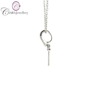 จี้โรสโกลด์สีขาวและเพชรแบบบาแกตต์สไตล์อินเทรนด์จี้ AU750 18K สำหรับเป็นของขวัญ - Product Image 2