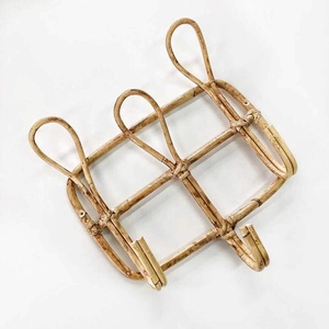 Crochets muraux multi-accroches en rotin durable, best-seller, organisateur de vêtements et d'accessoires - Product Image 3