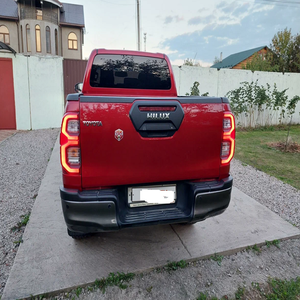 Camioneta TOYOTA Hilux Doble Cabina 4x4 Usada, en Excelentes Condiciones, Sin Accidentes, Mejor Precio, Alta Velocidad, Precio Económico - Product Image 6