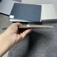 Mabook Pro 2022 13.3 Pollici I7 512GB SSD Laptop di Seconda Mano 120Hz Touch Bar GPU Dedicata 11 Ore Argento/Grigio Spazio 16:10
