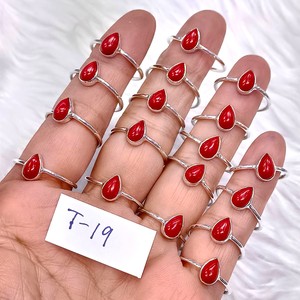 Bagues en argent 925 estampillées faites à la main, légères, avec pierre précieuse corail rouge, pour soirée, vente en gros de bijoux en argent - Product Image 3