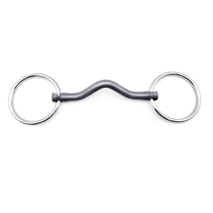 Équipements équestres sur mesure : Mors de cheval en titane à anneau lâche, conçus avec un port de langue maximal pour un confort optimal - Product Image 1
