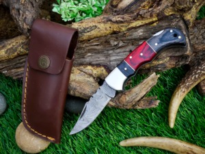 Cuchillo Plegable de Acero de Damasco Personalizado, Grado Industrial, para Camping, Hoja de Borde Recto, Mango de Madera, Funda de Cuero, ODM/OBM - Product Image 6