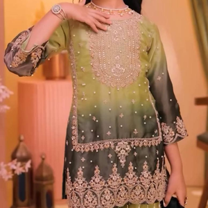 Elegant Silk Embroidered Kids Premium <b>Top</b> Palazzo Set With Organza Dupatta Full Stitched For Girls Wholesale Rate By Royal Expot - Product Image 4