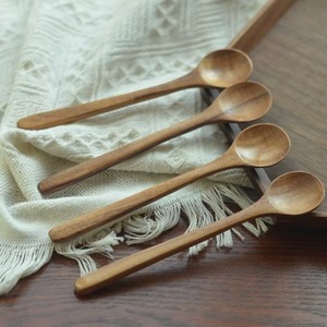 Cuillère à expresso en bois naturel de qualité supérieure, écologique - REHMAN CRAFT, ustensile de cuisine miniature traditionnel sculpté à la main, capacité de 10 ml - Product Image 3