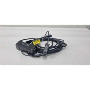 KEYENCE LV-51M+LV-H67 - Équipements et pièces semi-conductrices d'occasion de qualité mondiale - Product Image 2
