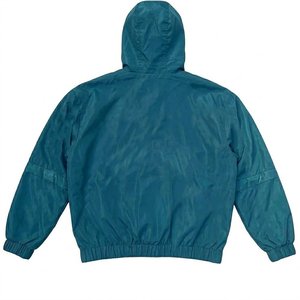 Conjunto de Pantalones Cortos y Sudadera con Capucha para Hombre, de Nailon Verde Marino, de Alta Calidad, con Logotipo Personalizado, Transpirable, Estilo Urbano - Product Image 3