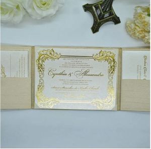 Folio tríptico de seda brocada dorada para invitaciones de boda al mejor precio por parte del proveedor. - Product Image 3