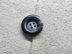 Nouveaux boutons en corne de buffle naturelle, faits à la main, écologiques, de haute qualité, modernes, toutes couleurs, Inde, Perfect Enterprises - Product Image 3