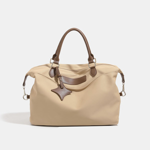 Sac de voyage unisexe de luxe en tissu Oxford imperméable, léger, avec fermeture éclair, grande capacité, idéal pour le transport en cabine ou comme bagage à main. - Product Image 5