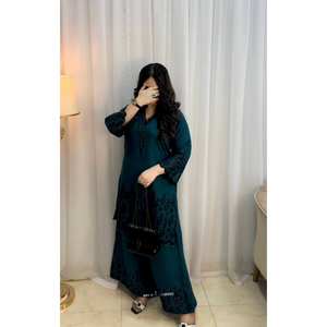 ชุดออกแบบด้านบนด้านล่างและ dupatta พร้อมงานเย็บปักถักร้อยลำดับขนาด XL - Product Image 3